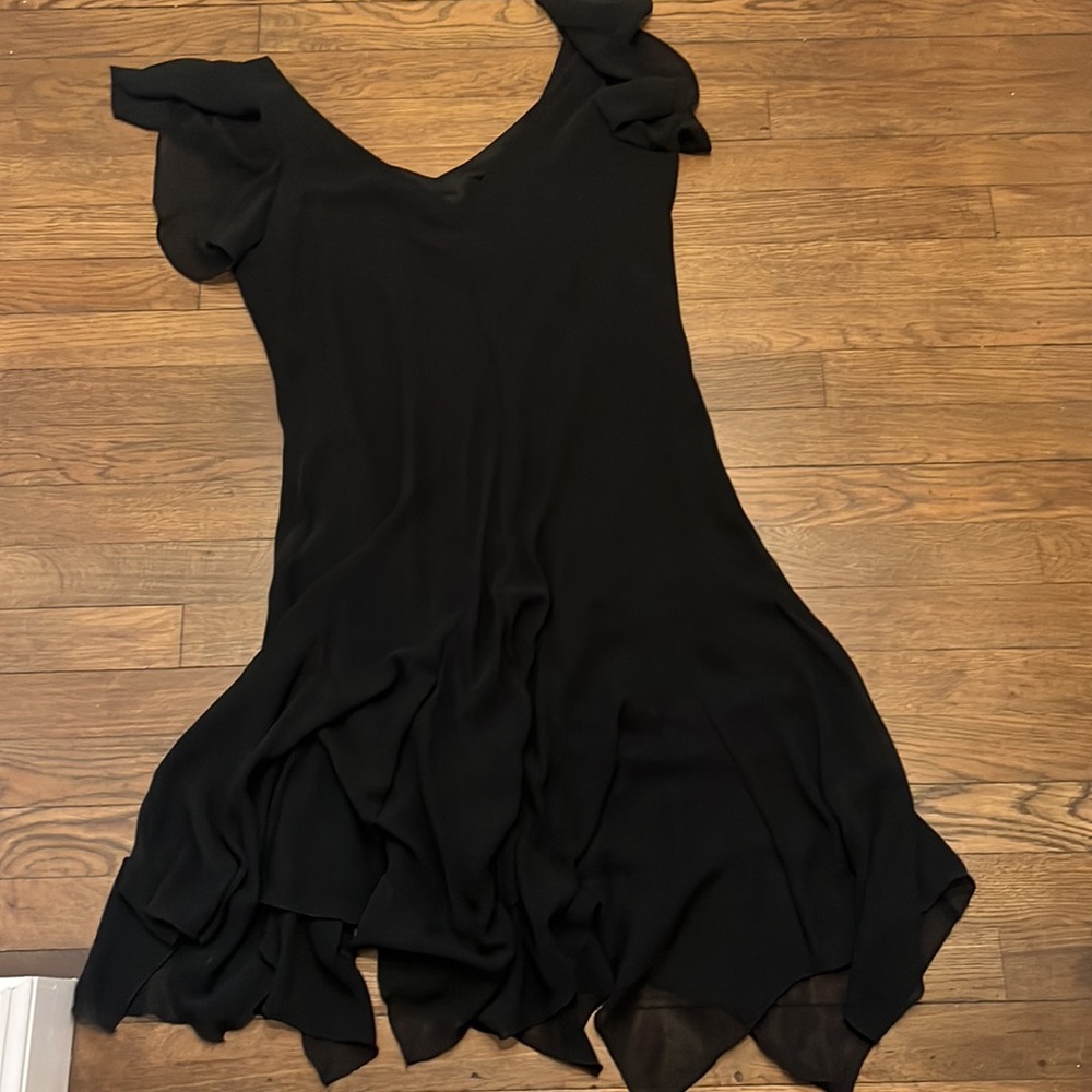 Petite Black and Floral Dress 12P - Picture 9 of 9